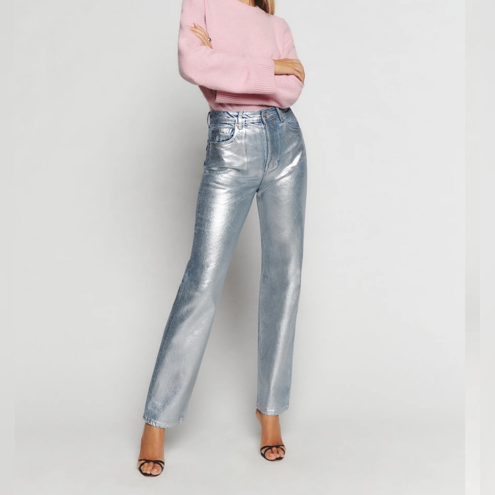 NWOT REFORMATION CYNTHIA COATED STRAIGHT JEANS SZ 28